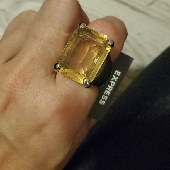 NWT Express Statement Ring Bundle-Size 7 - Picture 7 of 7